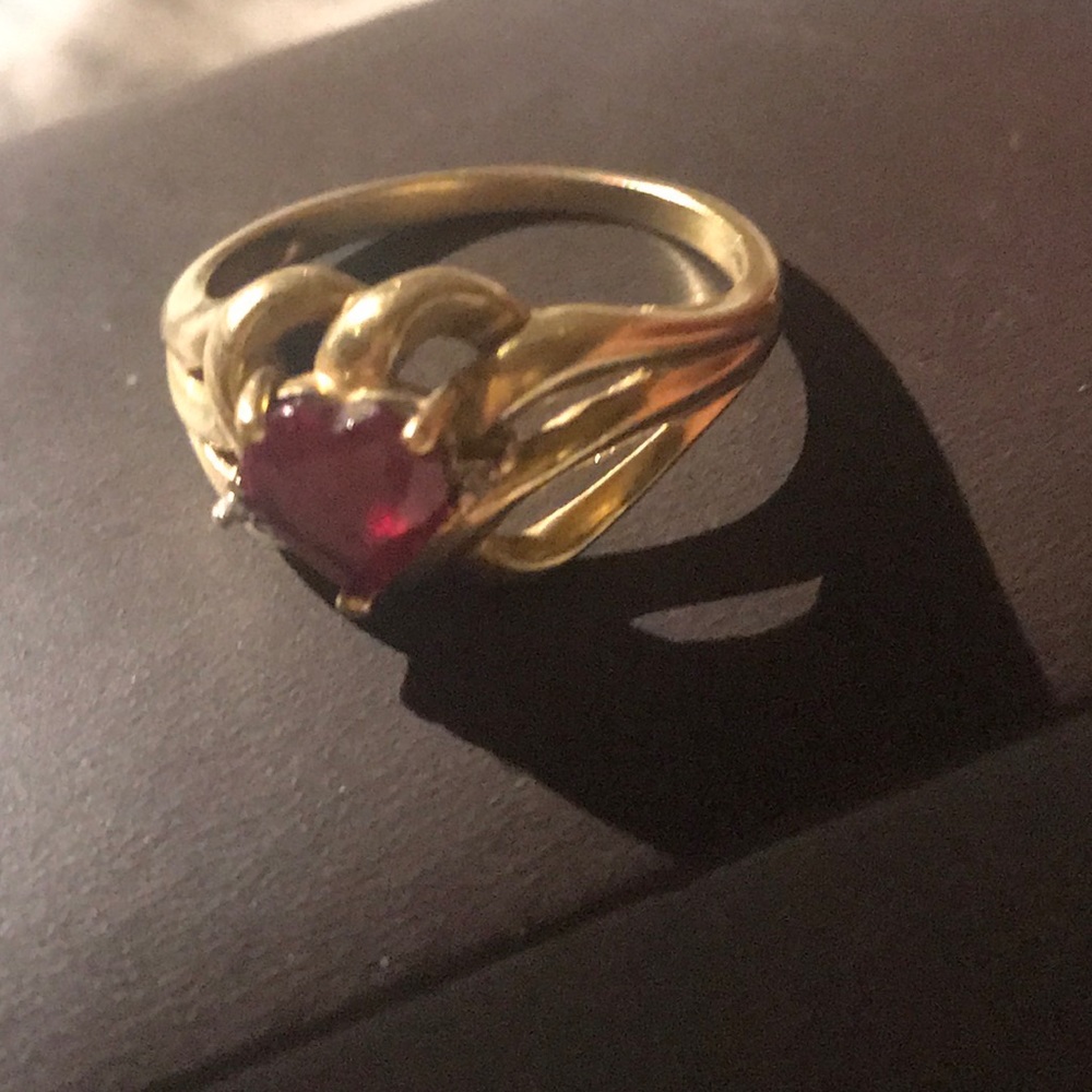 🎁 SALE! 10k Gold Ring💍 🎁